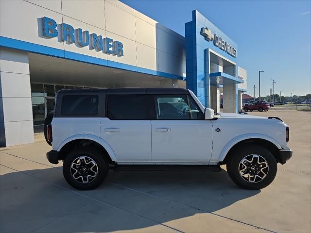 2024 Ford Bronco Outer Banks