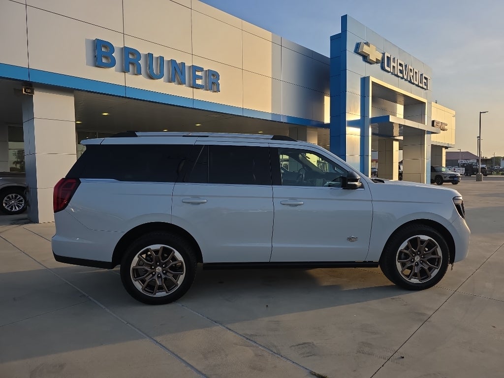 2025 Ford Expedition King Ranch