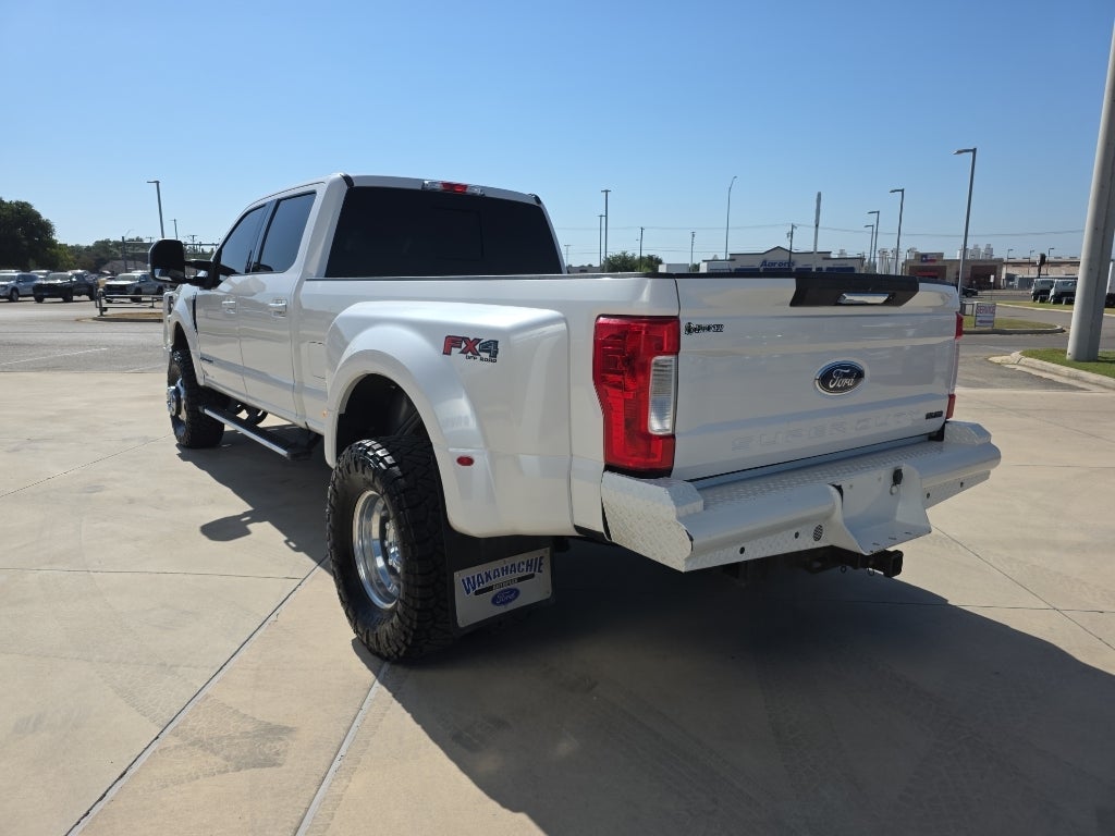 2017 Ford F-350 Lariat