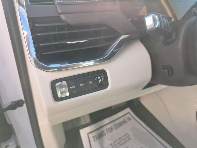 2024 GMC Acadia AWD Denali
