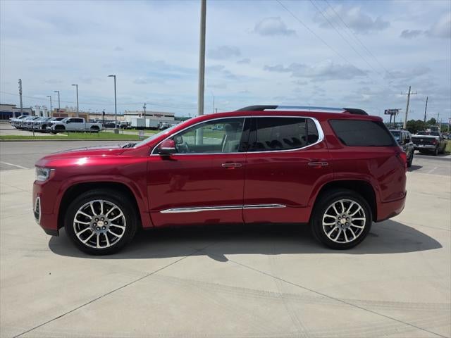 2023 GMC Acadia Denali