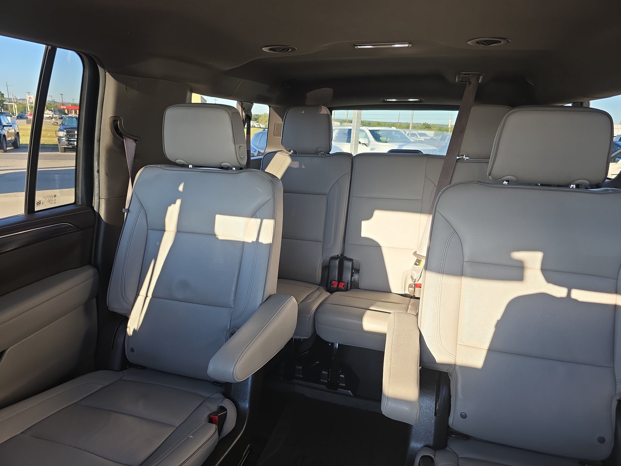 2024 GMC Yukon XL SLT