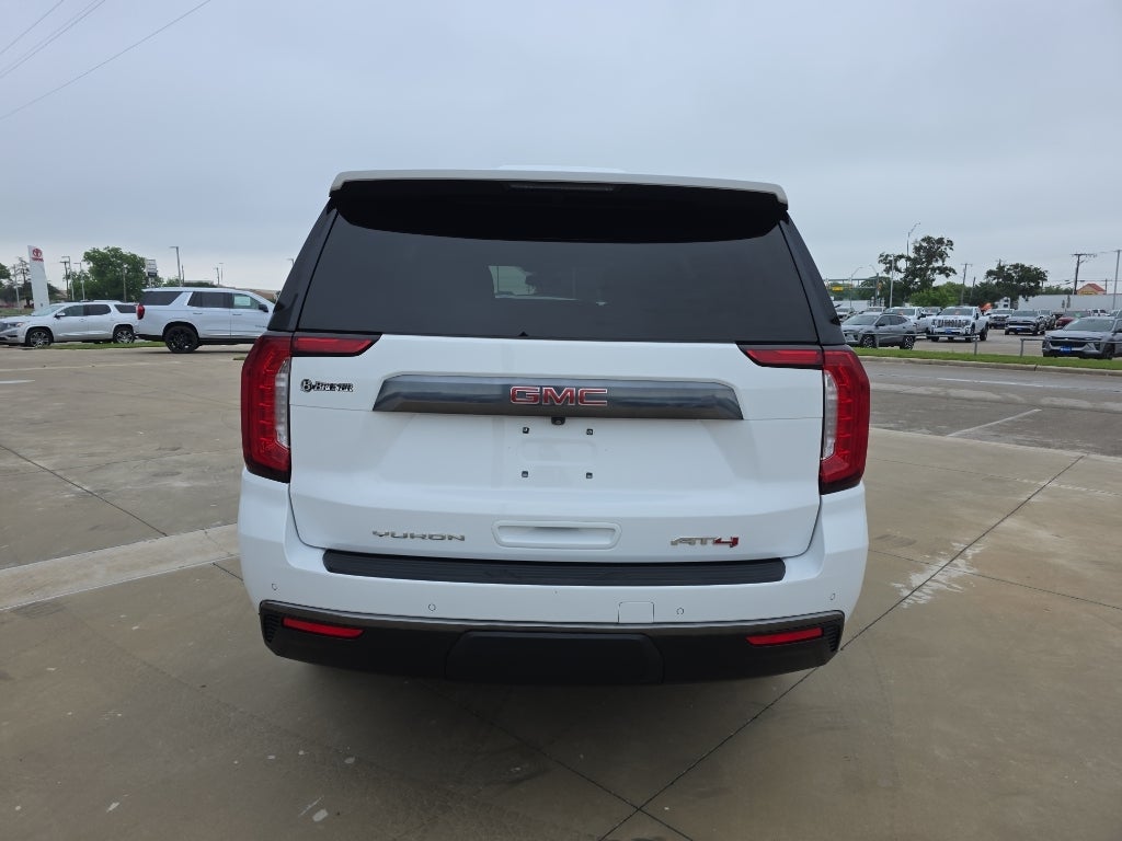 2022 GMC Yukon AT4