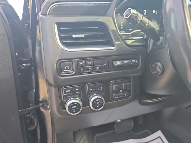 2022 GMC Yukon AT4 - Photo 35