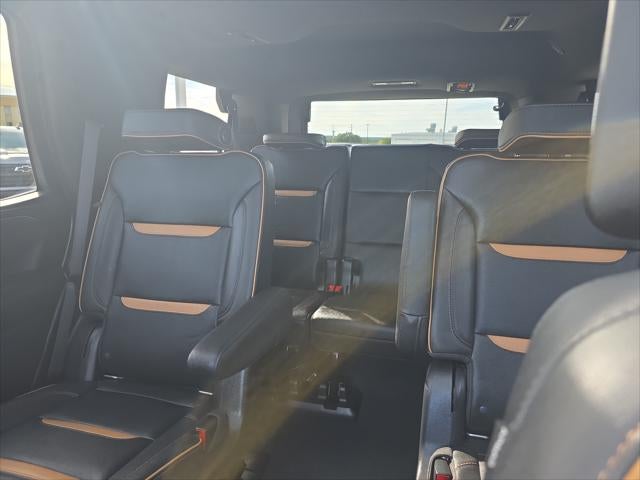 2022 GMC Yukon AT4 - Photo 30