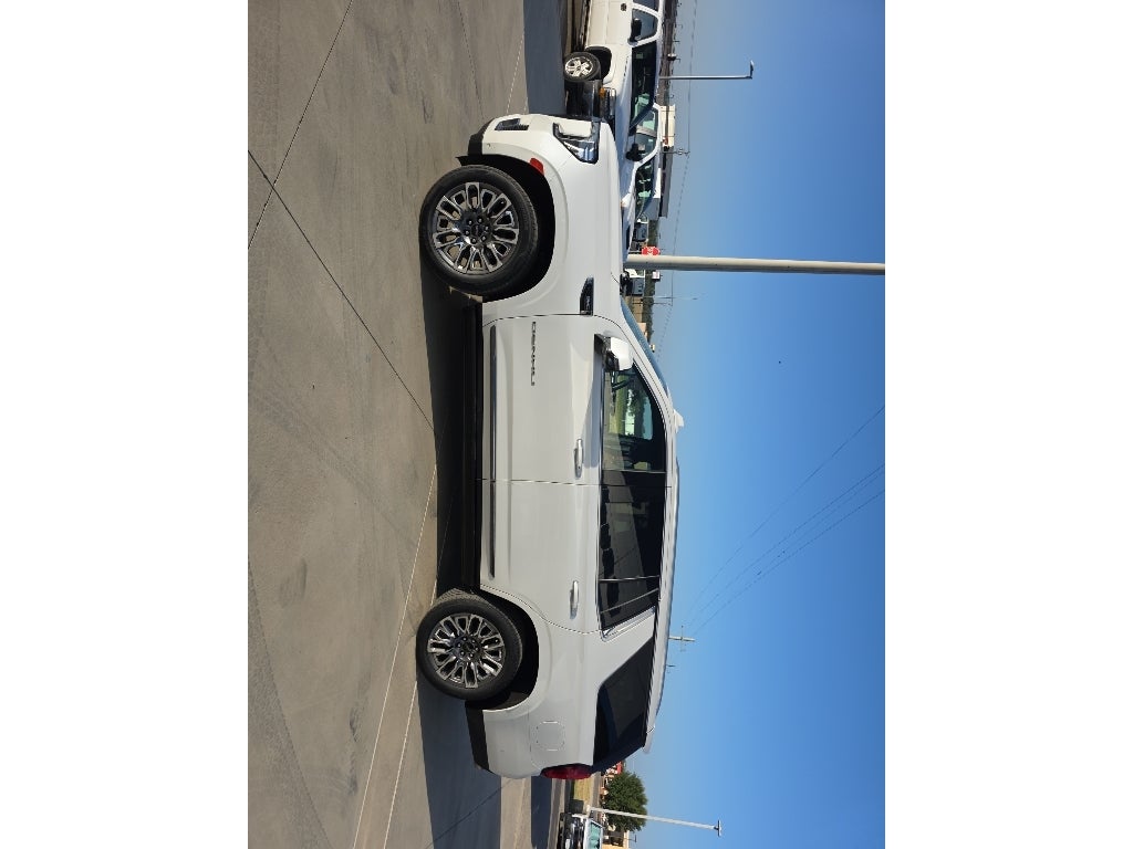 2023 GMC Yukon Denali Ultimate