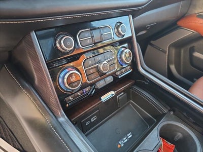 2023 GMC Yukon Denali Ultimate