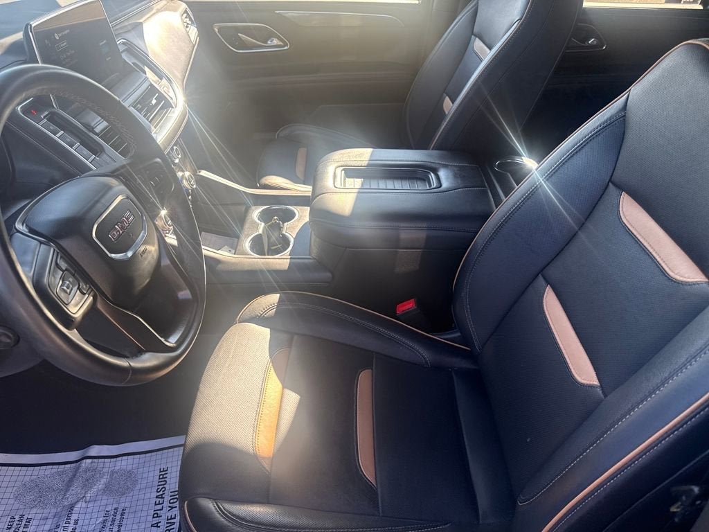 2023 GMC Yukon XL AT4