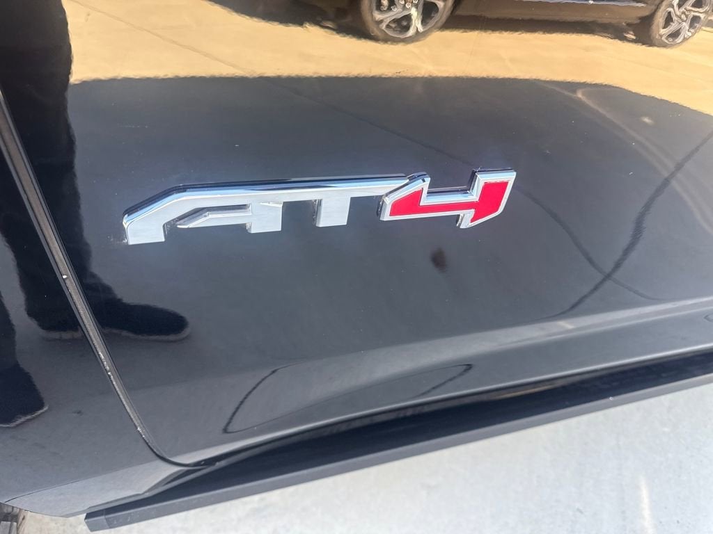 2023 GMC Yukon XL AT4