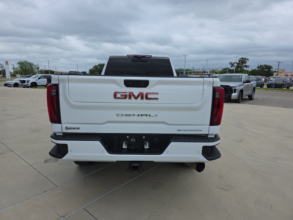 2024 GMC Sierra Denali