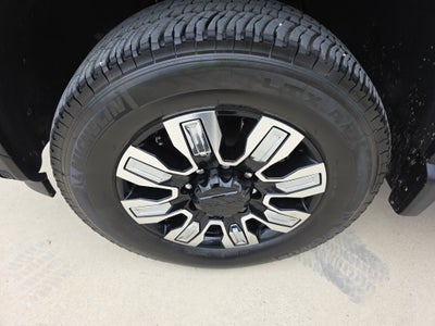 2024 GMC Sierra Denali