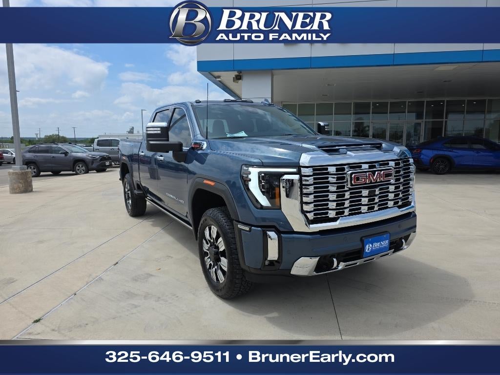 2024 GMC Sierra 4WD Crew Cab Standard Box Denali's photo