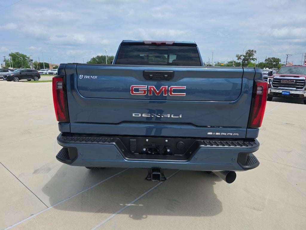 2024 GMC Sierra Denali