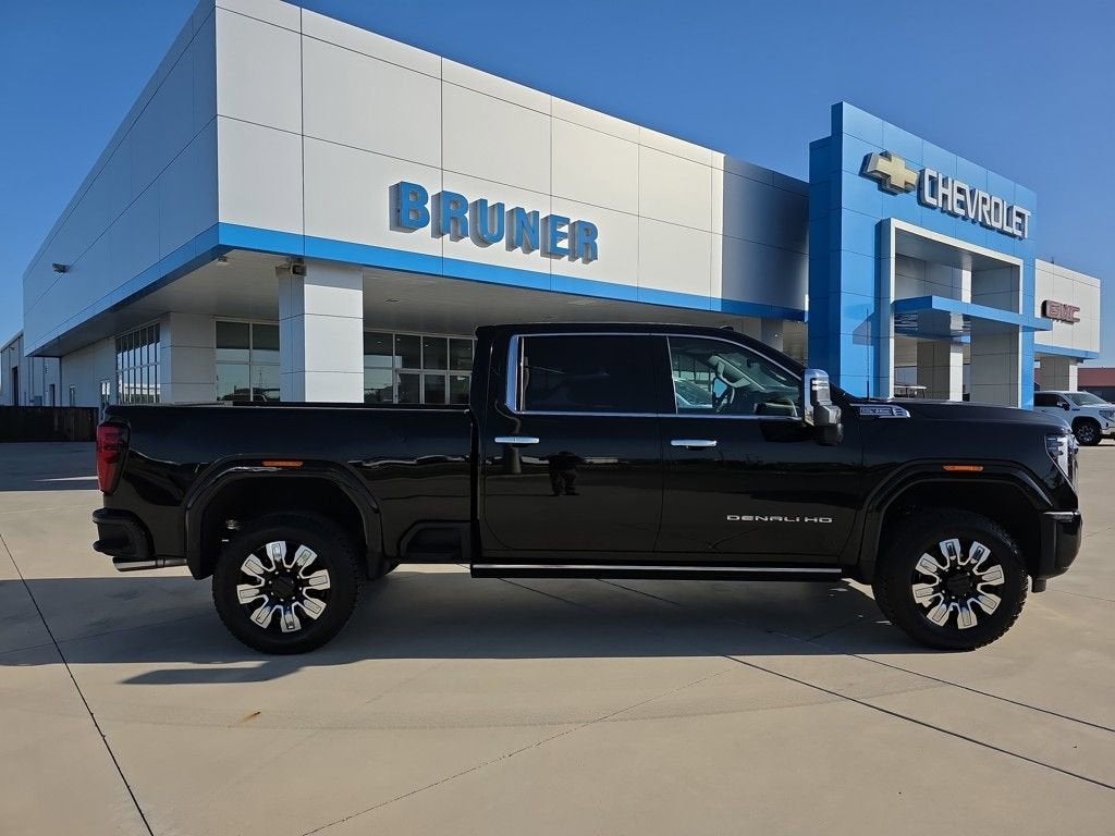 2025 GMC Sierra 2500HD Denali