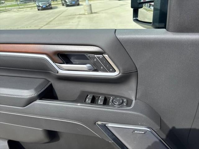 2025 GMC Sierra 2500HD Denali