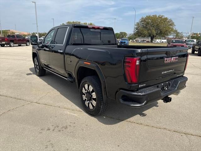 2025 GMC Sierra 2500HD Denali