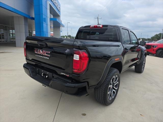 2023 GMC Canyon 4WD AT4