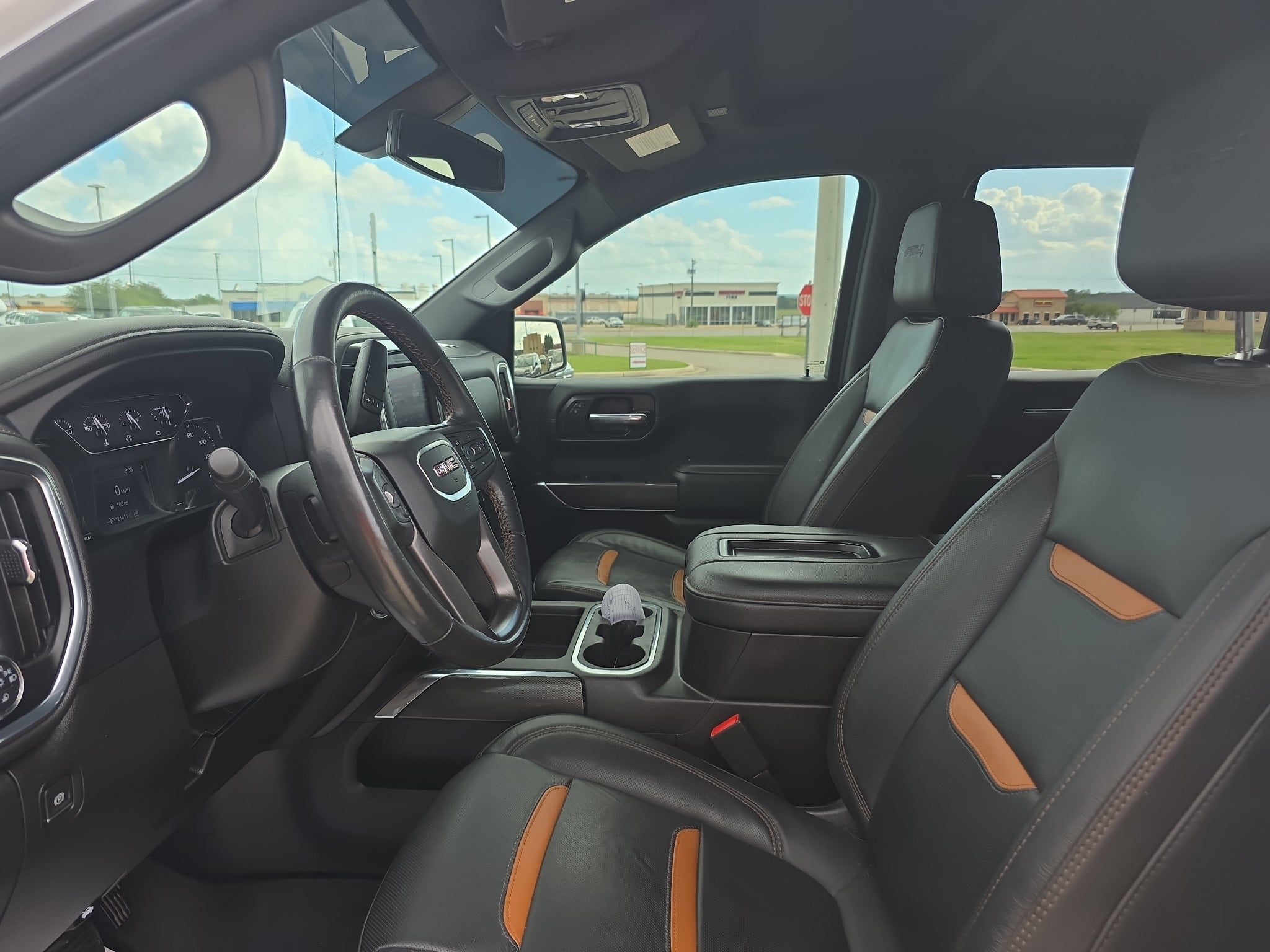 2021 GMC Sierra AT4