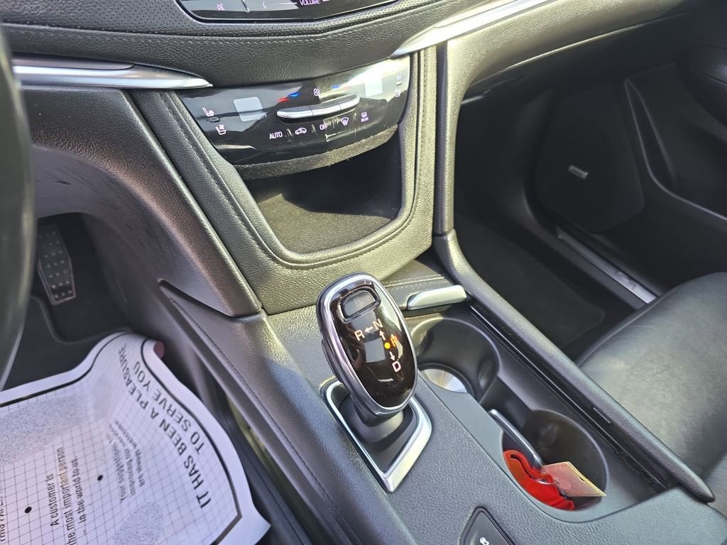 2018 Cadillac XT5 Premium Luxury FWD