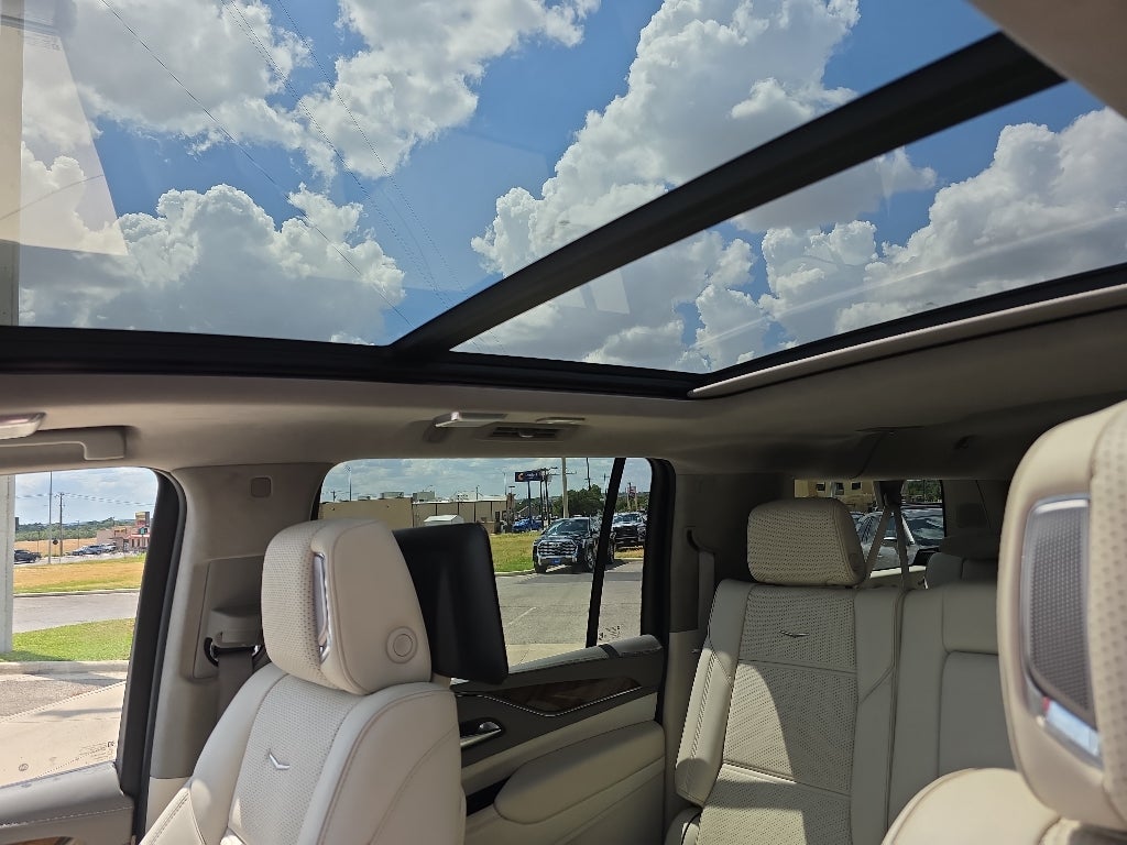 2022 Cadillac Escalade ESV Premium Luxury Platinum