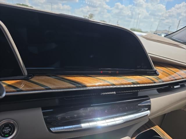 2022 Cadillac Escalade ESV Premium Luxury Platinum