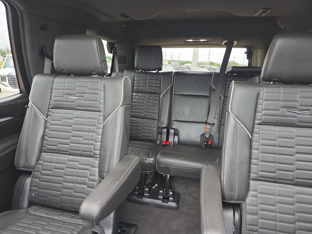2025 Cadillac Escalade AWD V-Series