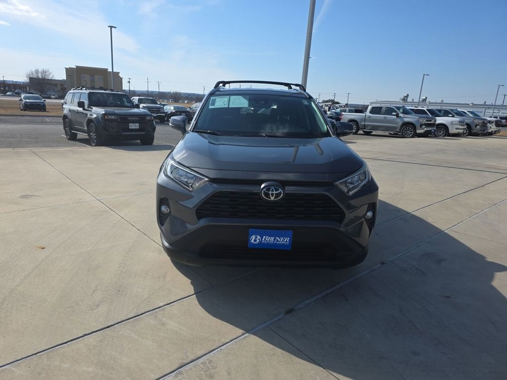 2021 Toyota RAV4 XLE