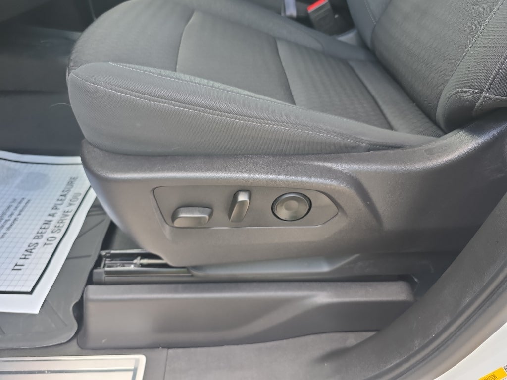 2024 Chevrolet Silverado LT