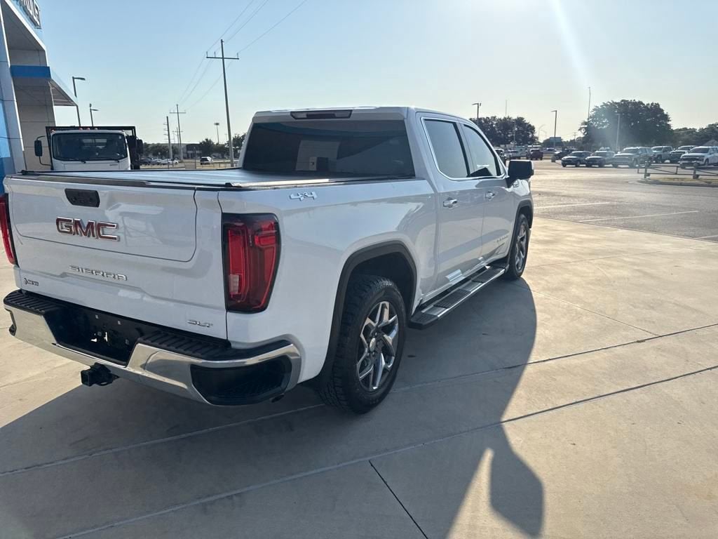 2022 GMC Sierra 1500 SLT