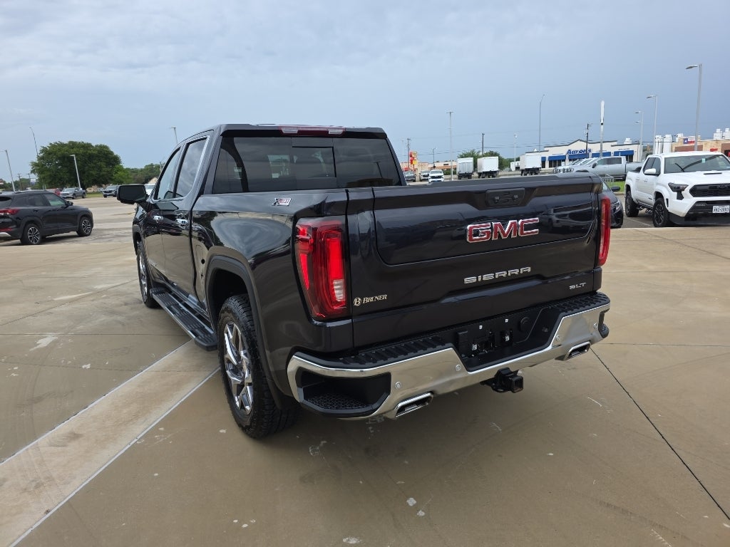 2024 GMC Sierra SLT