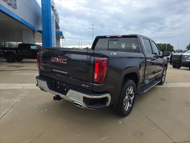 2024 GMC Sierra SLT