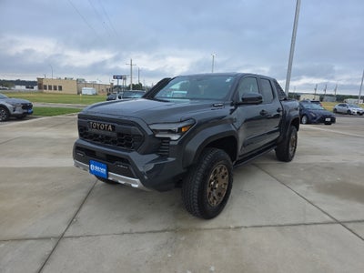 2025 Toyota Tacoma Hybrid Trailhunter Hybrid