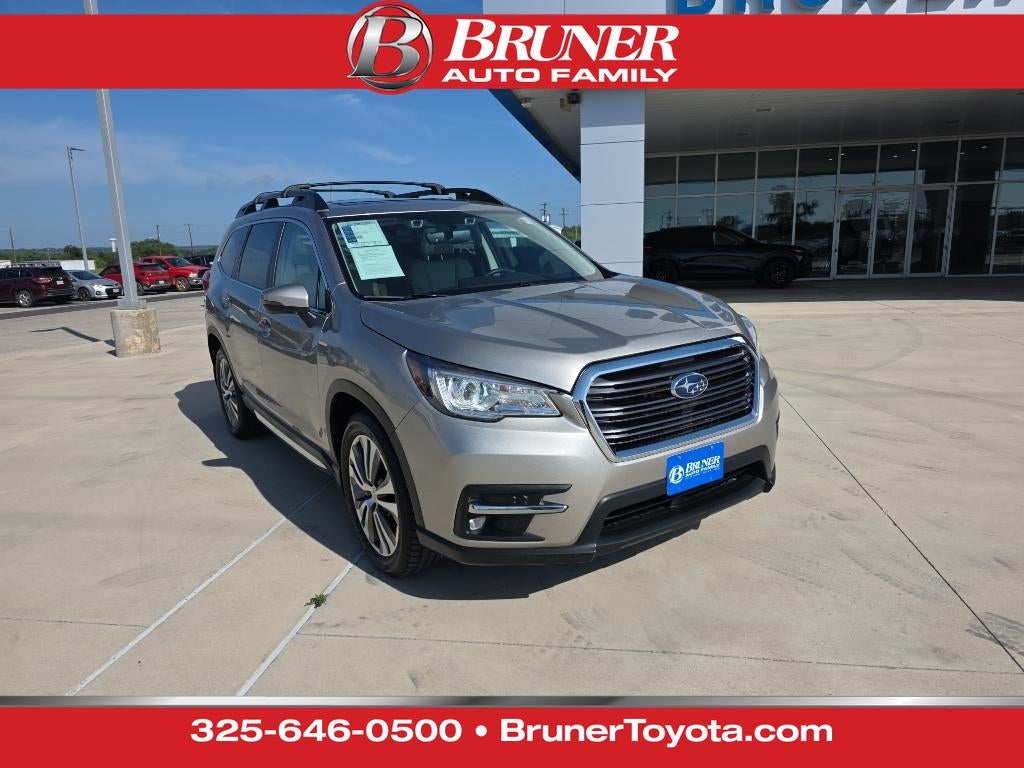 2020 Subaru Ascent Limited 8 Passenger's photo