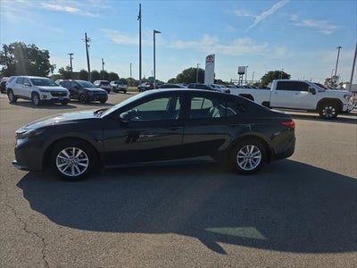 2025 Toyota Camry Hybrid LE