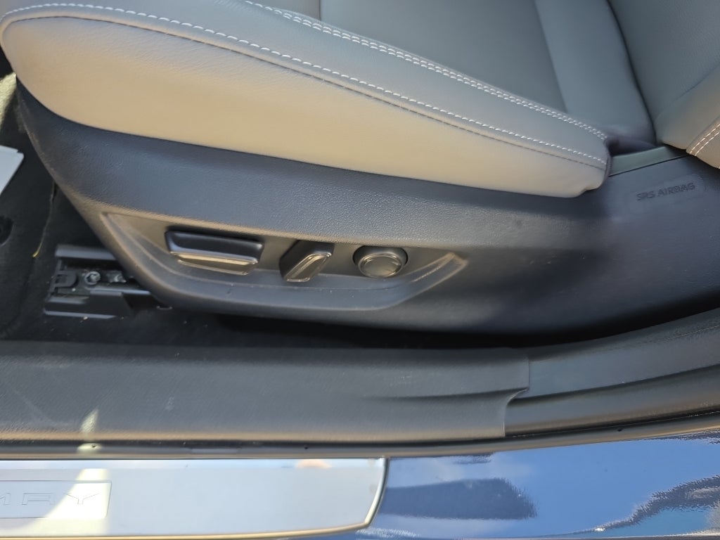 2026 Toyota Camry Hybrid SE