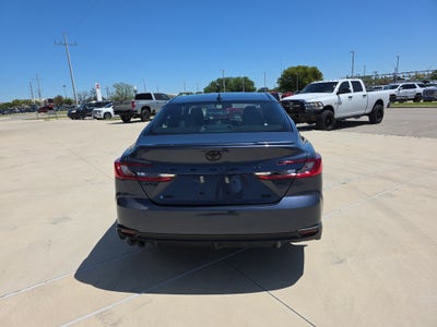 2026 Toyota Camry Hybrid SE