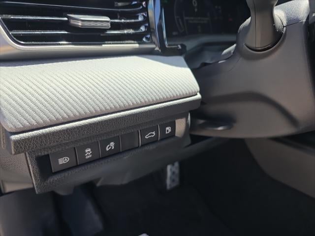 2026 Toyota Camry Hybrid SE