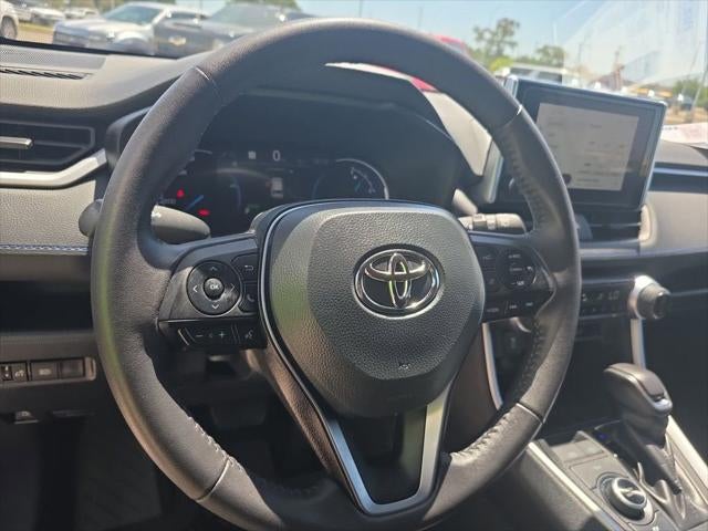 2024 Toyota RAV4 Hybrid SE