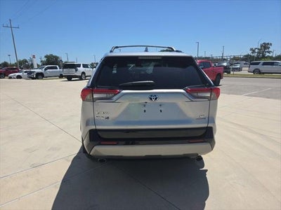 2024 Toyota RAV4 Hybrid SE