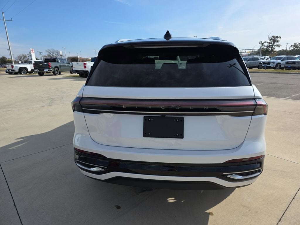 2025 Lincoln Nautilus Reserve