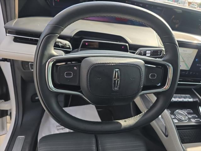 2025 Lincoln Nautilus Reserve