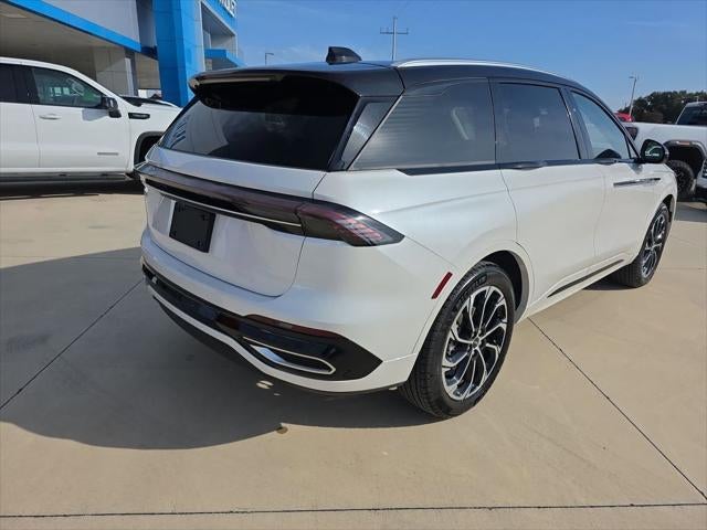 2025 Lincoln Nautilus Reserve