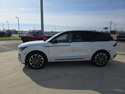 2025 Lincoln Nautilus Reserve