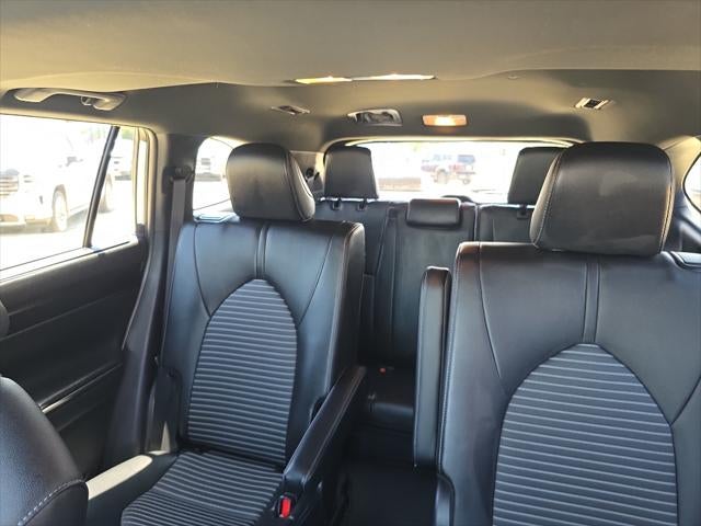 2024 Toyota Highlander Base