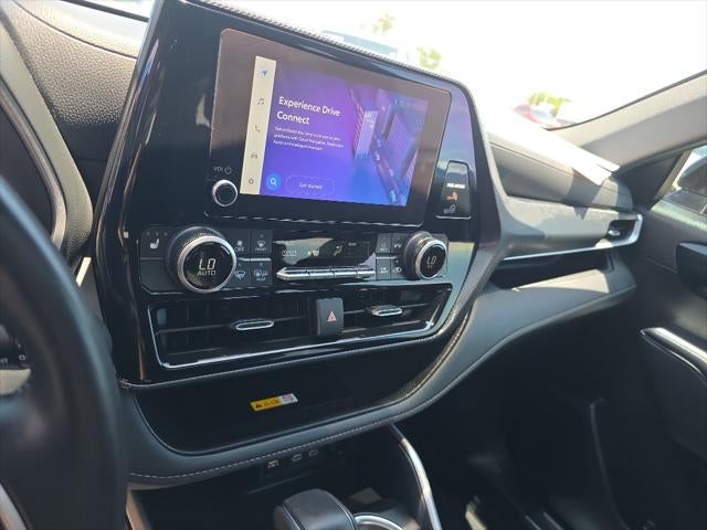 2024 Toyota Highlander Base