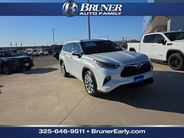 2022 Toyota Highlander Limited