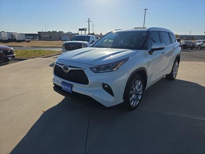 2022 Toyota Highlander Limited