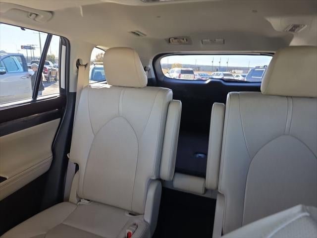 2022 Toyota Highlander Limited