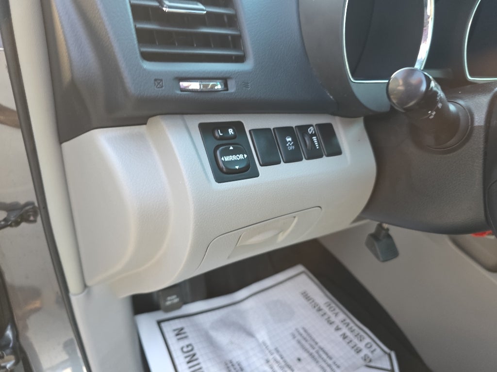 2013 Toyota Highlander Base V6 (A5)