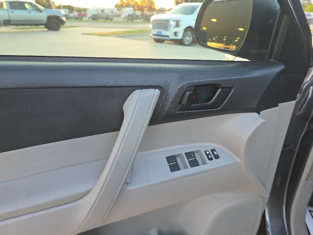 2013 Toyota Highlander Base V6 (A5)